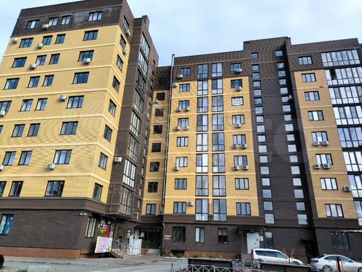 2-к. квартира, 107 м², 9/9 эт.