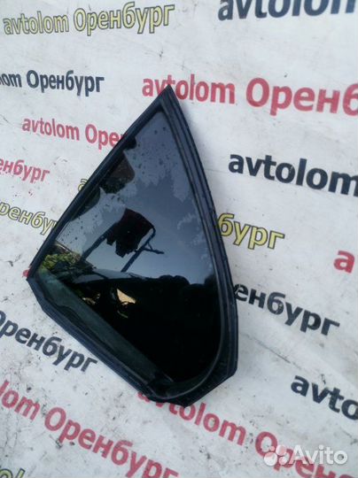 Стекло двери заднее левое Mitsubishi Lancer 10