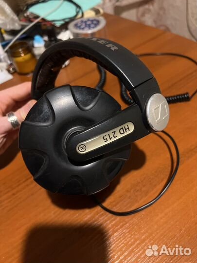 Наушники sennheiser hd215 динамики technics dj1210