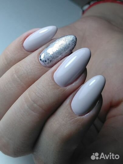 Маникюр и педикюр