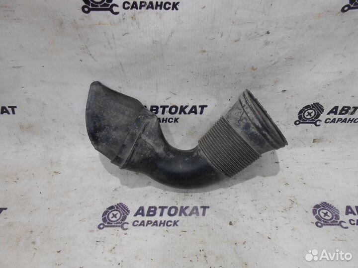 Воздухозаборник Мерседес 210