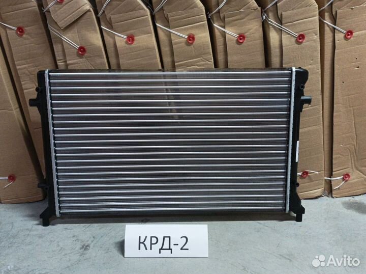 Радиатор двс Skoda Octavia 2 А5 2004-2013