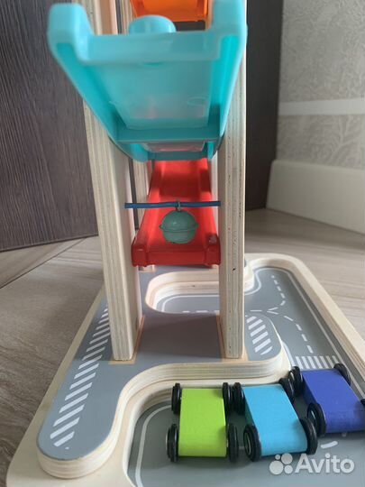 Автотрек с машинками дороги