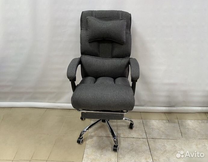 Офисное кресло