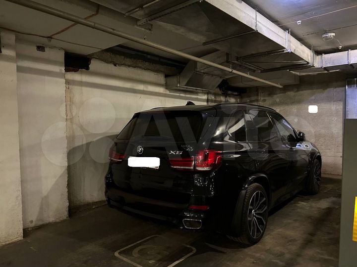 Машиноместо, 27 м²