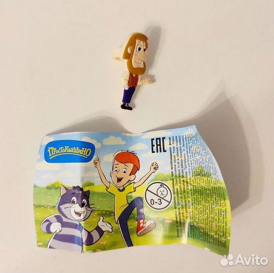 Игрушки из киндера, чупа-чупс