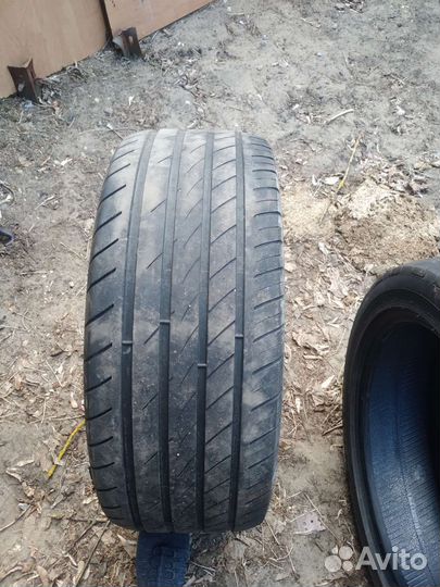 Amtel Planet 2P 235/45 R17