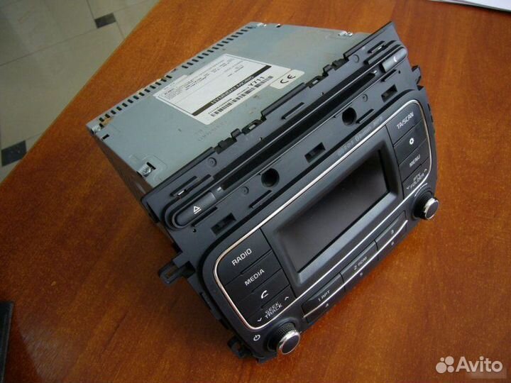 Автомагнитола штатная Kia Cerato 3 седан G4FG 2014