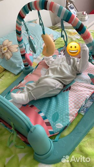 Развивающий коврик с пианино