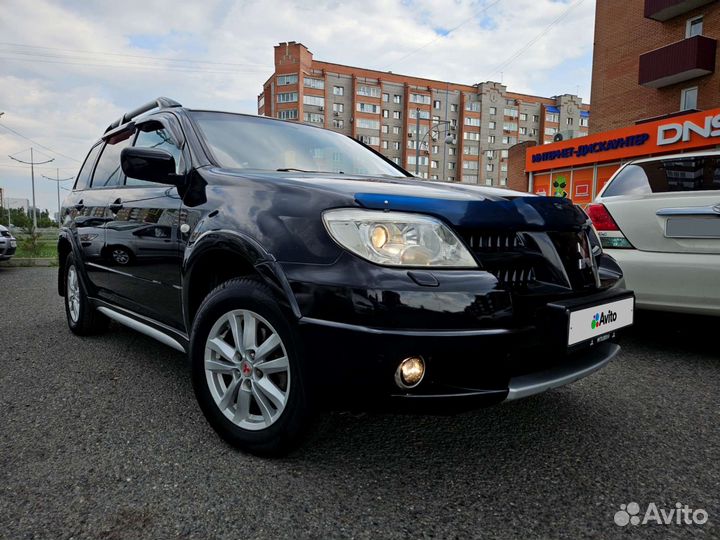 Mitsubishi Outlander 2.4 AT, 2006, 266 000 км