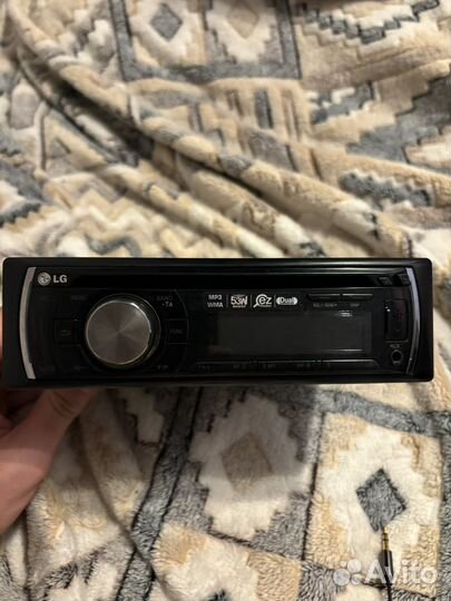 Магнитола автомобильная LCS500UR