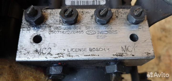 Блок ABS (насос) Hyundai i20 2008-2014