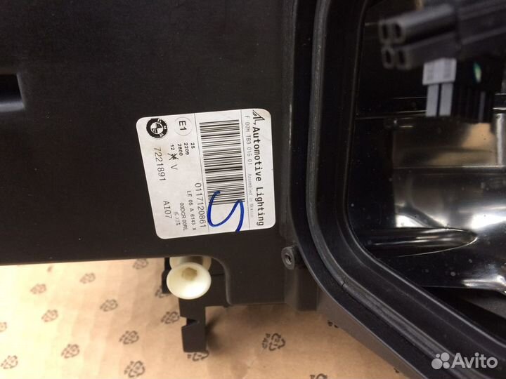 Фара правая BMW X5 E70 lift рест не адаптивная