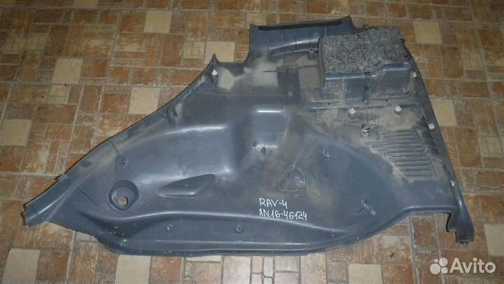 Обшивка багажника Toyota RAV4 (XA20) 2000-2005