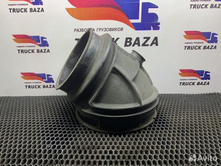 Патрубок воздушного фильтра Renault T, Volvo FM