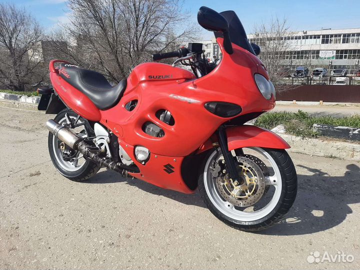Suzuki gsxf 750 Katana