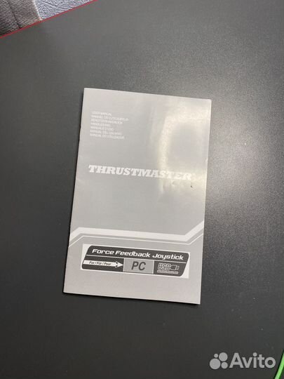 Джойстик thrustmaster