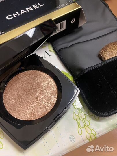 Пудра Chanel Dentelle Prcieuse Illuminating