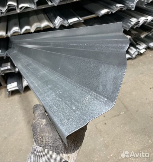 Порог левый Mazda Xedos 9, Eunos 800, Millenia 199