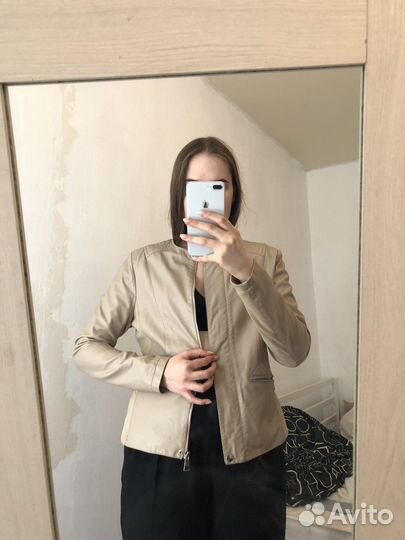 Кожаная ветровка женская 46 размер, Италия