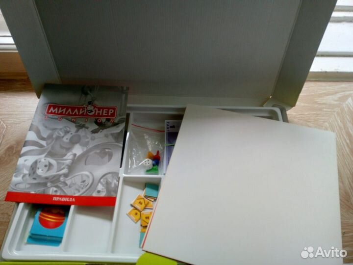 Новая настольная игра Миллионер Junior