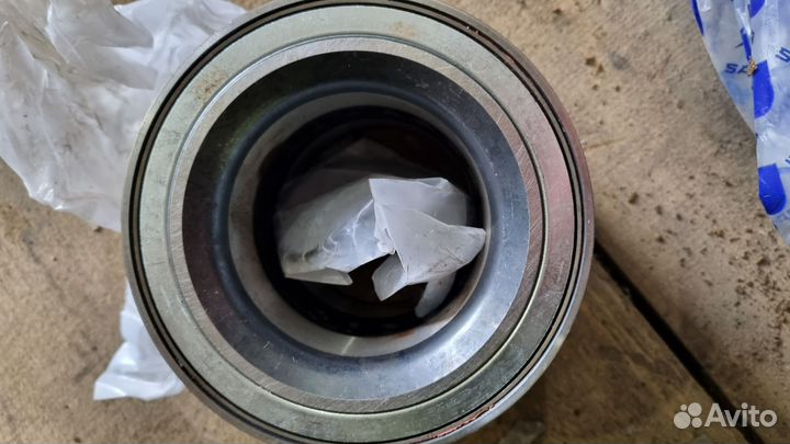 Подшипник оси Gigant