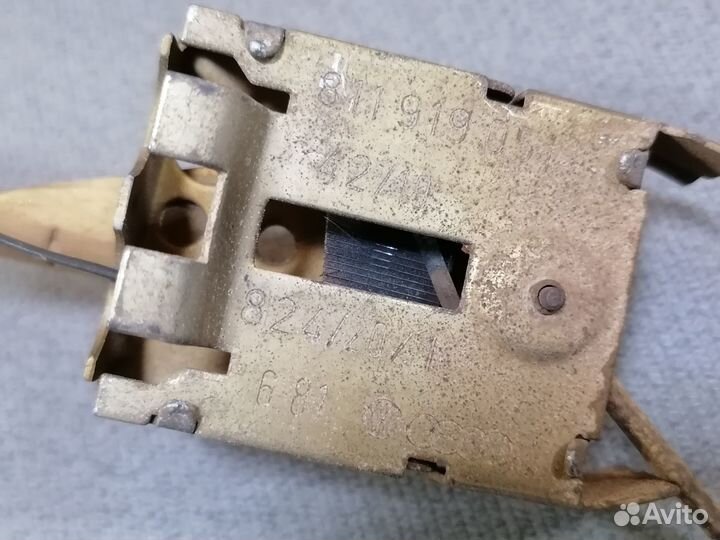 Датчик уровня топлива в баке Audi 80 B3 1986-1991