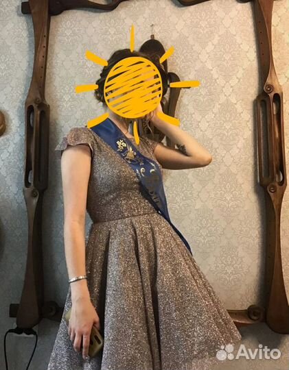 Продам выпускное платье