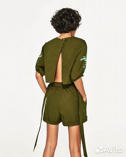 Комбинезон Zara хаки 42 размер с вышивкой