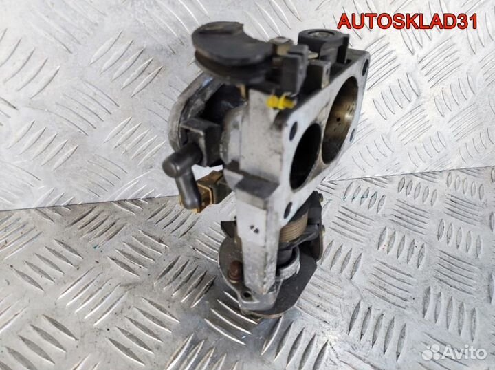 Заслонка дроссельная Audi 80 B4 2.0 ABK 048133063D