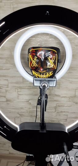 Кольцевая лампа Rohs 36см + пультом ду + Штатив