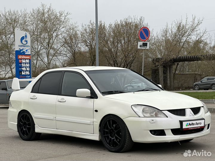 Mitsubishi Lancer 2.0 МТ, 2005, 200 000 км