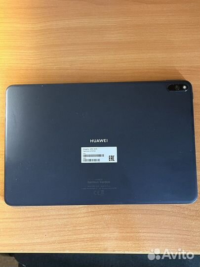 Планшет huawei MatePad Pro 10.8 inch + клавиатура