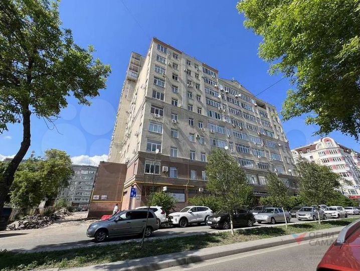Сдам торговое помещение, 159.2 м²