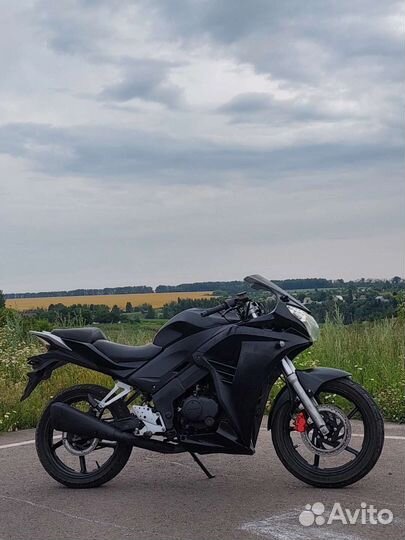 Рейсер скайвей 250