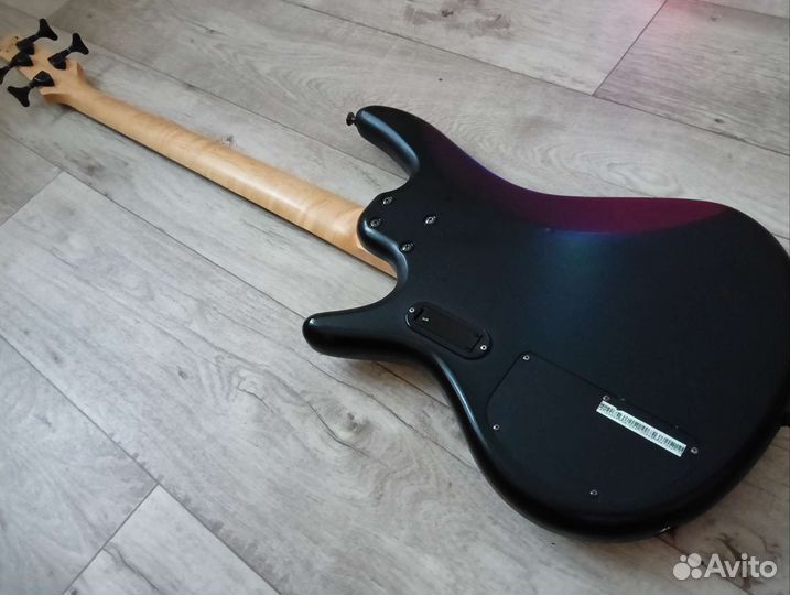 Бас гитара Ibanez