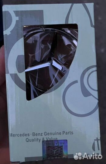 Прицел на капот мерседес