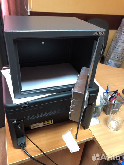 Сейф для дома или офиса