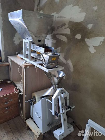 Фасовочный аппарат с дозатором