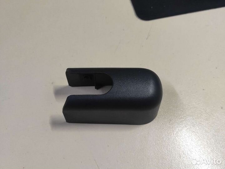 Крышка заднего щеткодержателя hyundai ix35