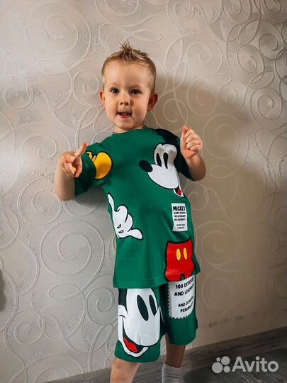 Костюм детский zara новый