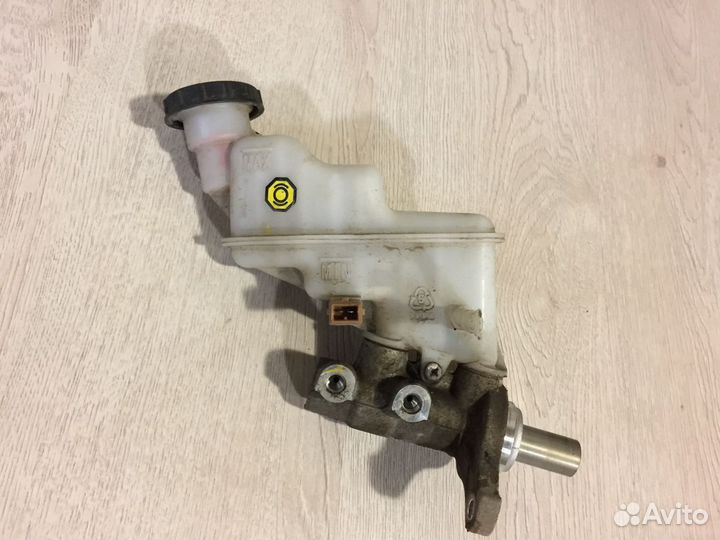 Kia Rio Рио цилиндр тормозной главный