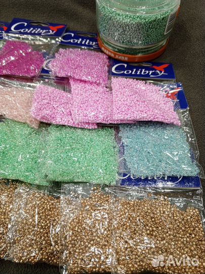 Бисер (цена за всё)