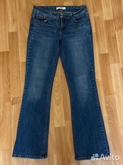 Джинсы levis