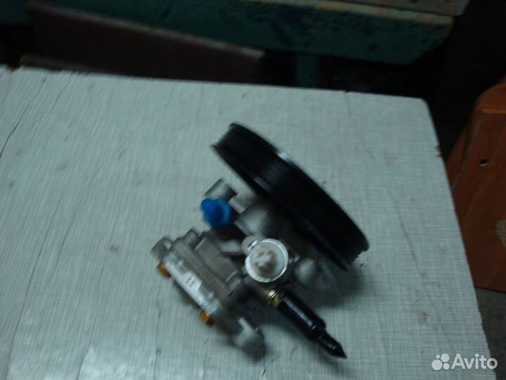 Насос гур мицубиси 1.6