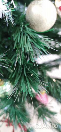 Елка с подсветкой, гирляндай