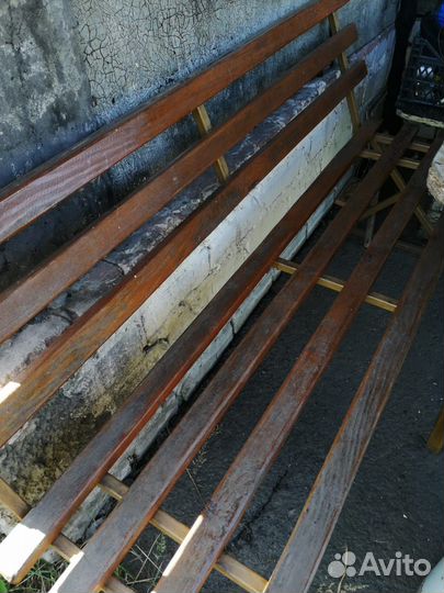 Лавочка садовая