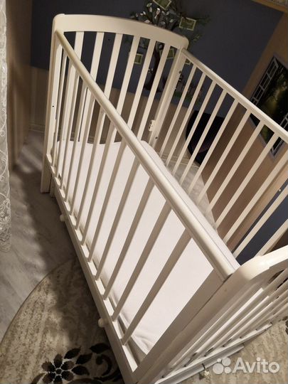 Детская кроватка