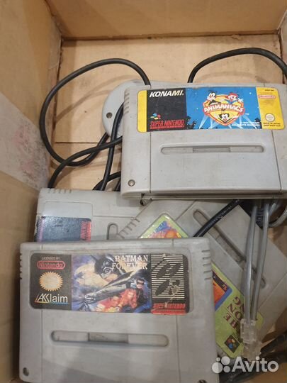 Super nintendo приставка и 6 игр