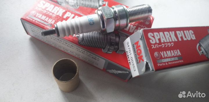 Редчайшая Оригинальная свеча Yamaha NGK CR7E